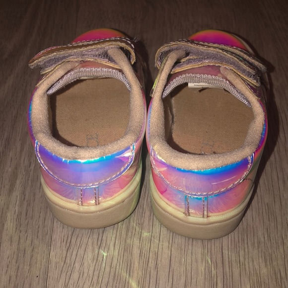 Holographic Toddler Girl sneakers, size 5 - Picture 3 of 5